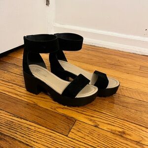 Black Platform Sandals